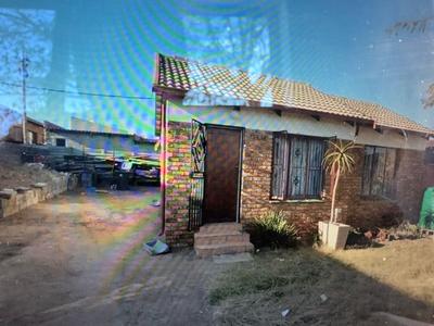 House For Sale in Kaalfontein, Midrand
