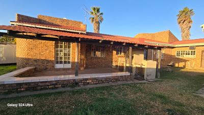 House For Sale in Klippoortje, Germiston